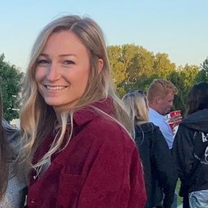 Meet your Posher, Lauren